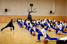 7-1晋级！54岁英超名帅太神了：疯狂9连胜进欧联4强 第5次冲击冠军